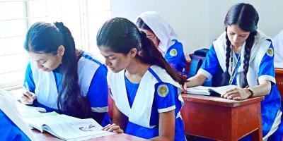 Use of Suitable phrases and words বিষয়ক ২টি Exercise, ৩য় পর্ব, এইচএসসি ইংরেজি ২য় পত্র